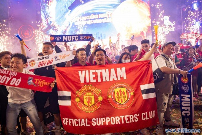 Màn bắt tay của Manchester United và Tiger Beer mang tới nhiều hoạt động đặc biệt cho người hâm mộ Quỷ đỏ. Ảnh: Tiger Beer